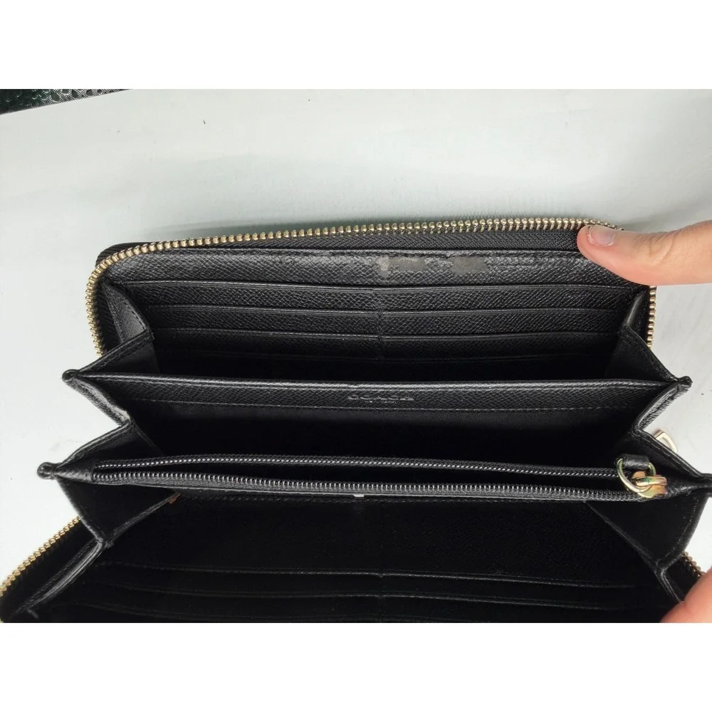 Coach Black Quilted Leather Accordion Zip Wallet Gold Hardware C3441‎